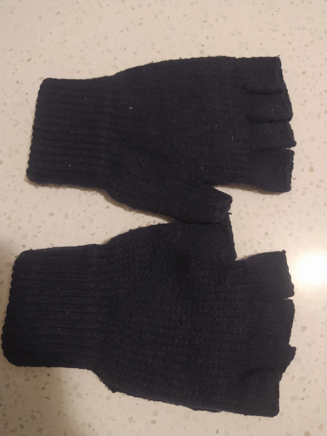 🥕Black Fingerless Gloves