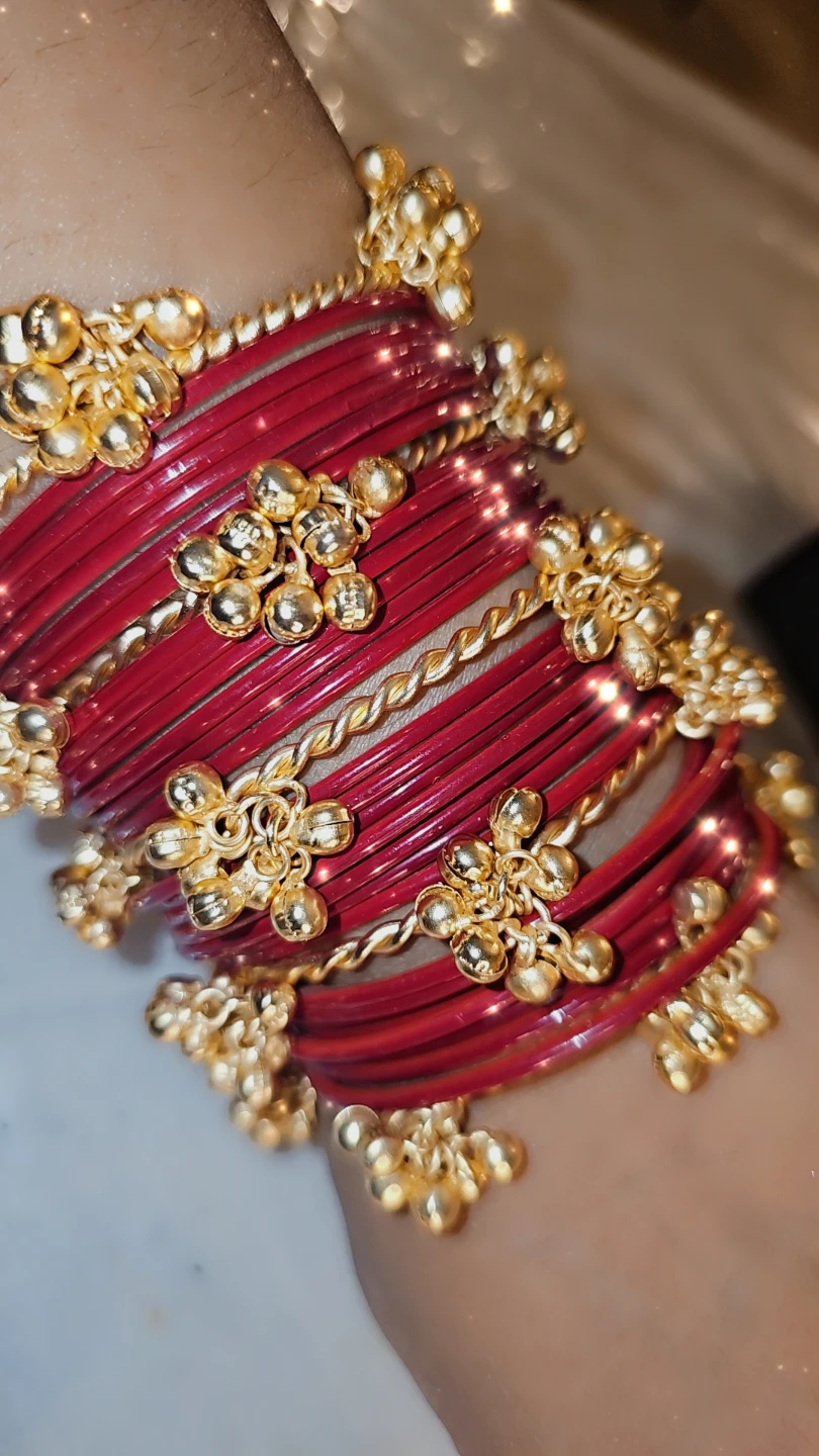 Set of ghungro Bangles / Gold Charms - photo 2