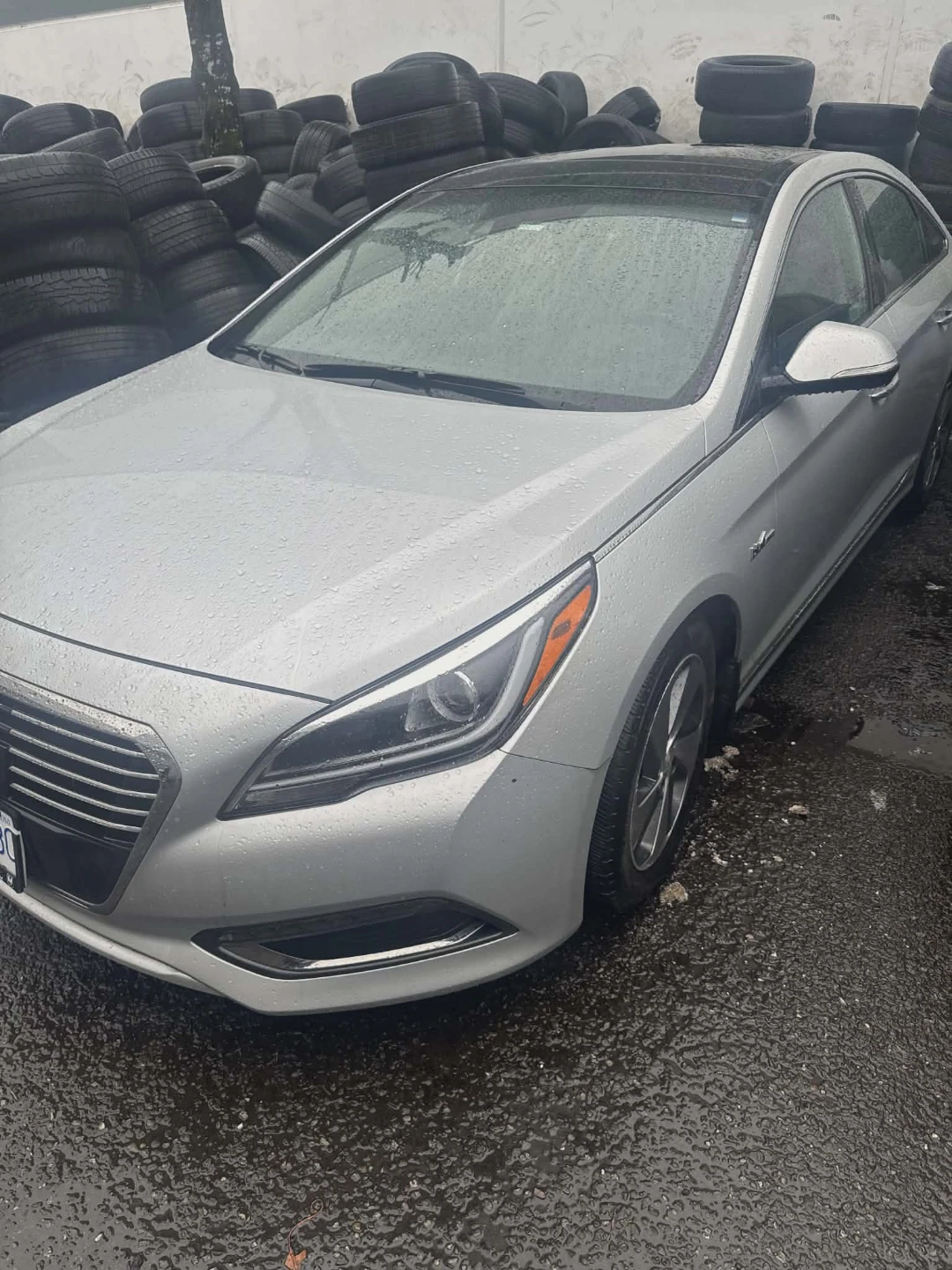 2016 Hyundai Sonata Hybrid  LOW KMS!!! - photo 3