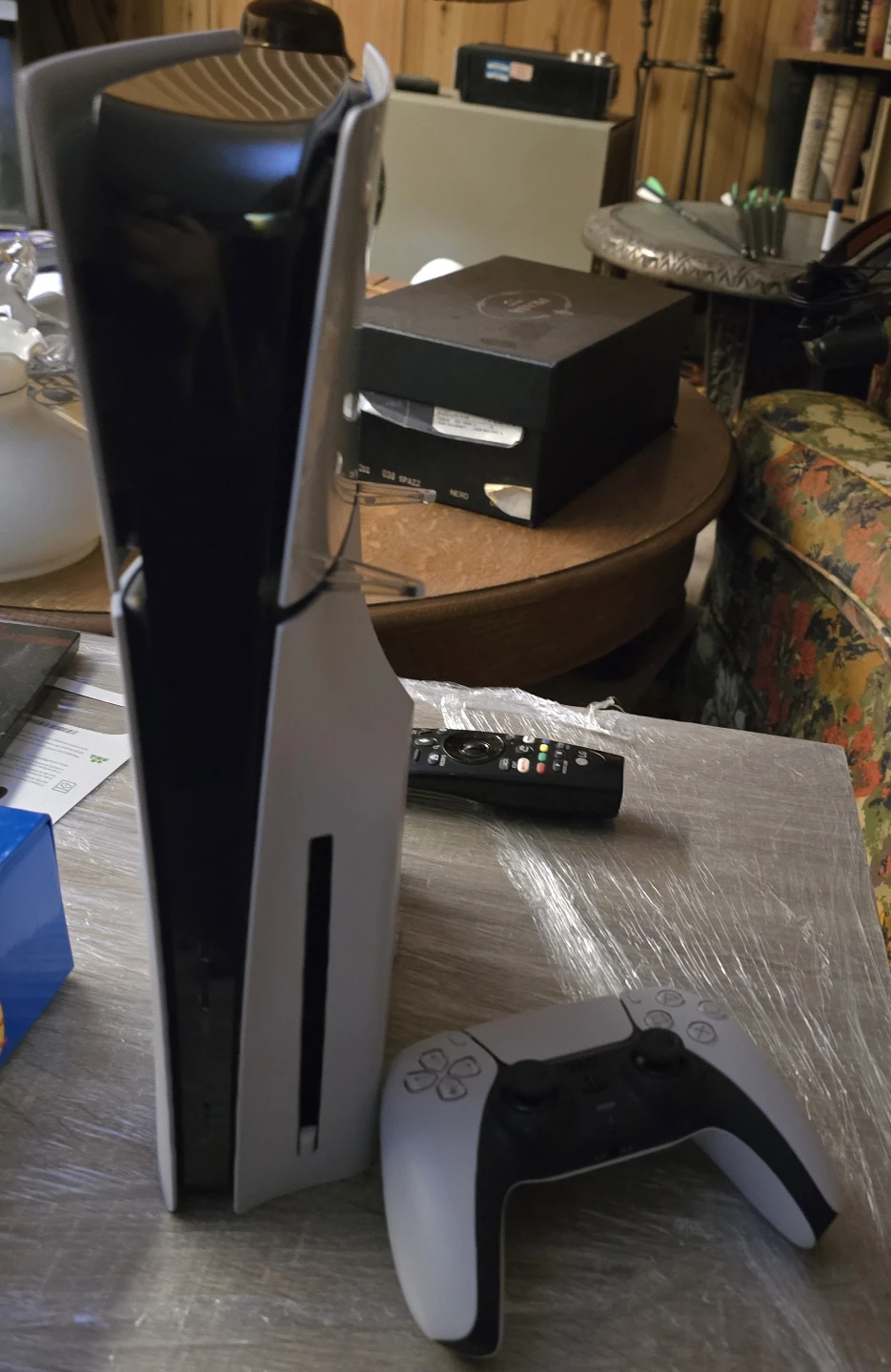 Sony PlayStation 5 Slim Disc Edition w/Games!!! - photo 2