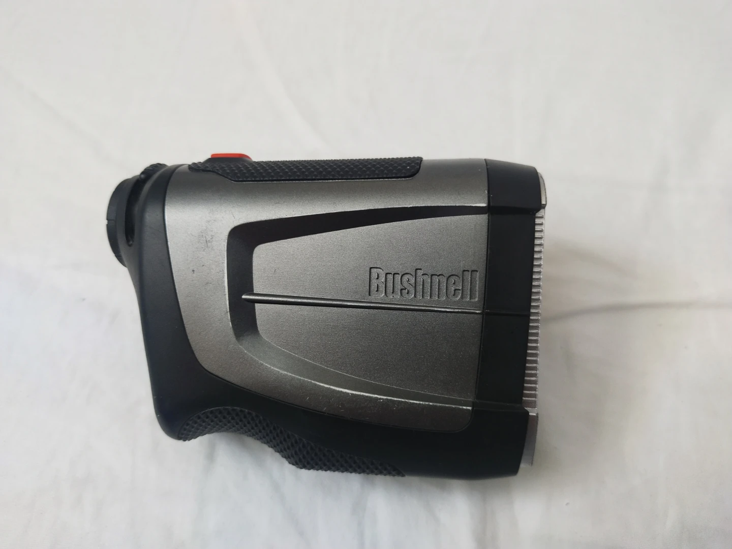 Bushnell GOLF V4 Laser Rangefinder - photo 2