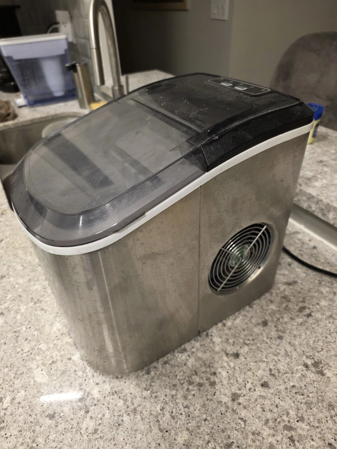 Portable Ice Maker HZB-12/SA