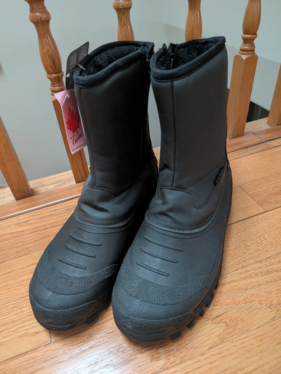 Brand New Arctic Tracks Winter Lined Boots - Size 12 🥕 - photo 2