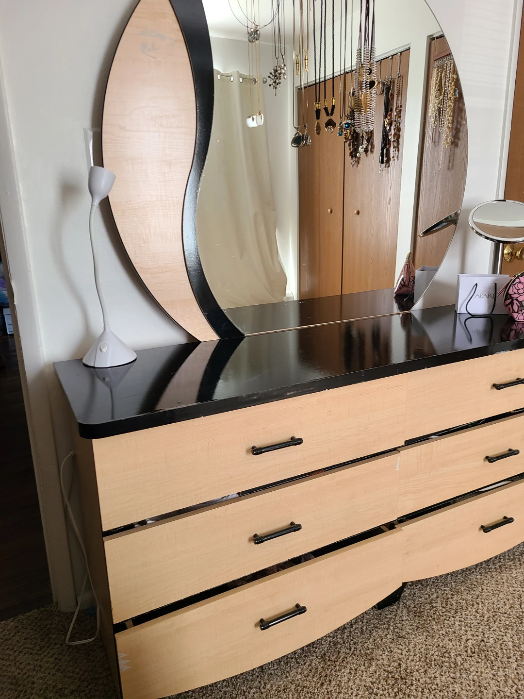 Light Wood Dresser with Mirror - photo 3