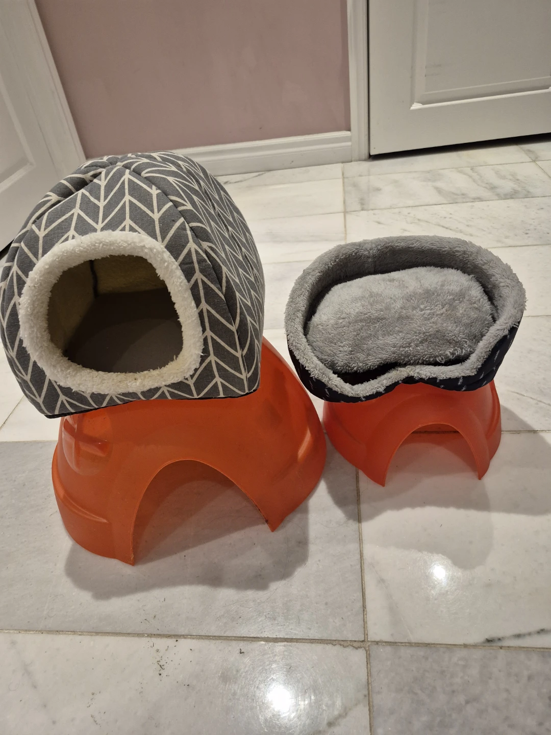 Guinea Pig Stuff Dome and bed