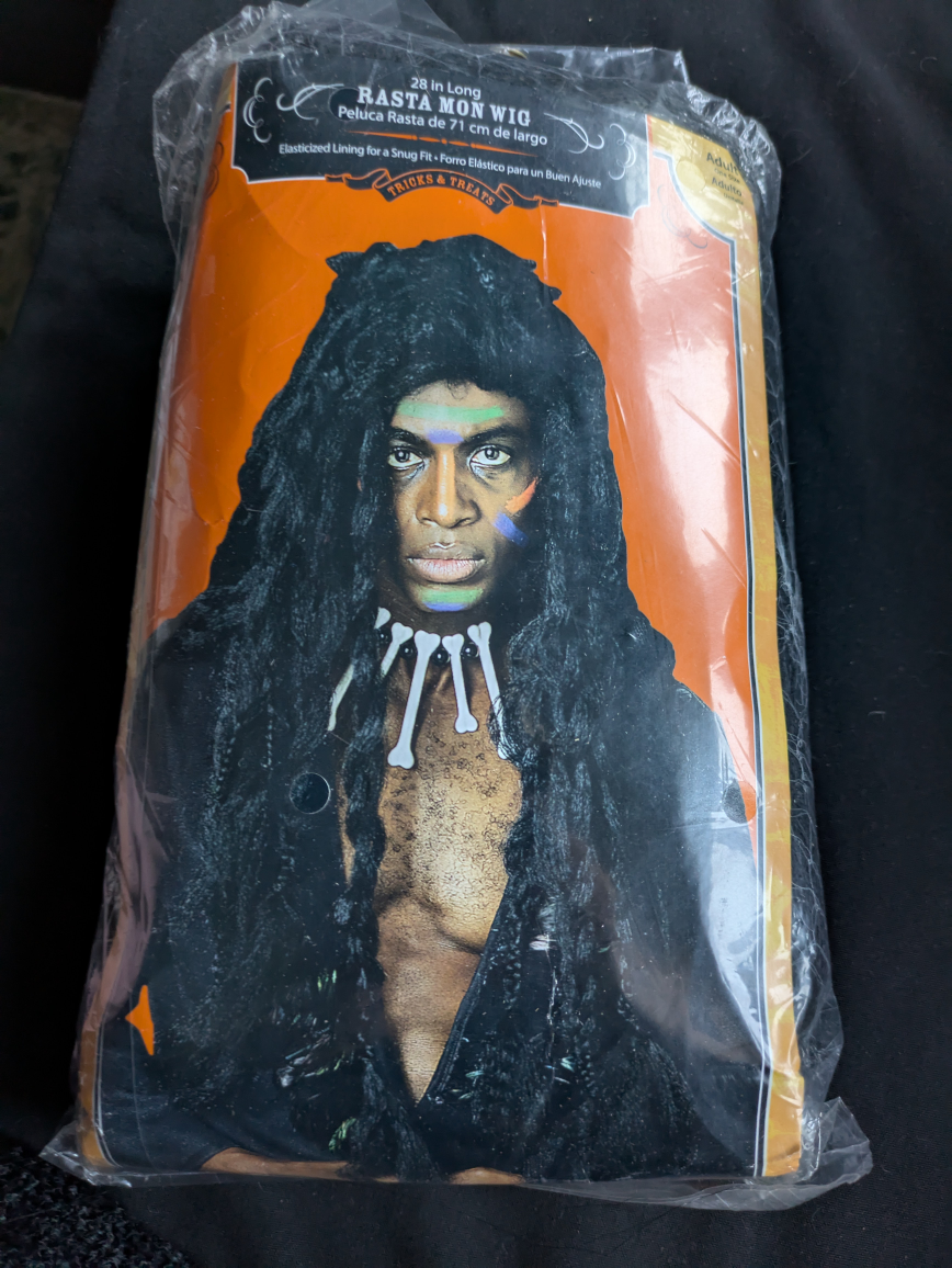 BRAND NEW 28 in long rasta wig