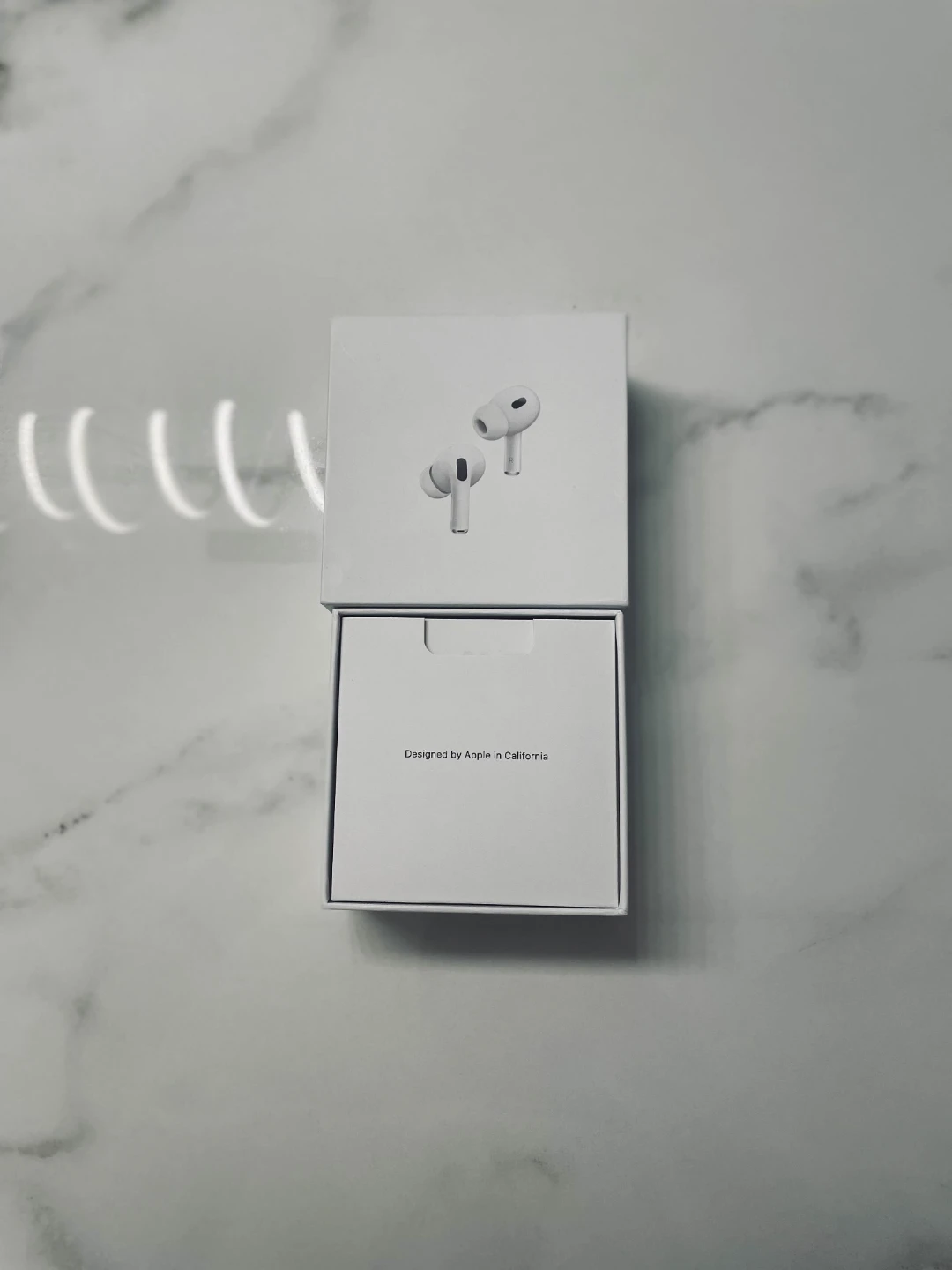 Apple AirPods Pro (2nd generation) Wireless Earbuds - photo 2
