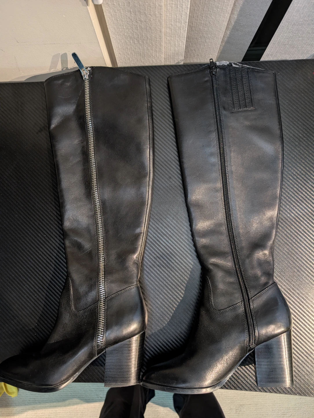 Black Knee-High Leather Boots — Size 6M - photo 4