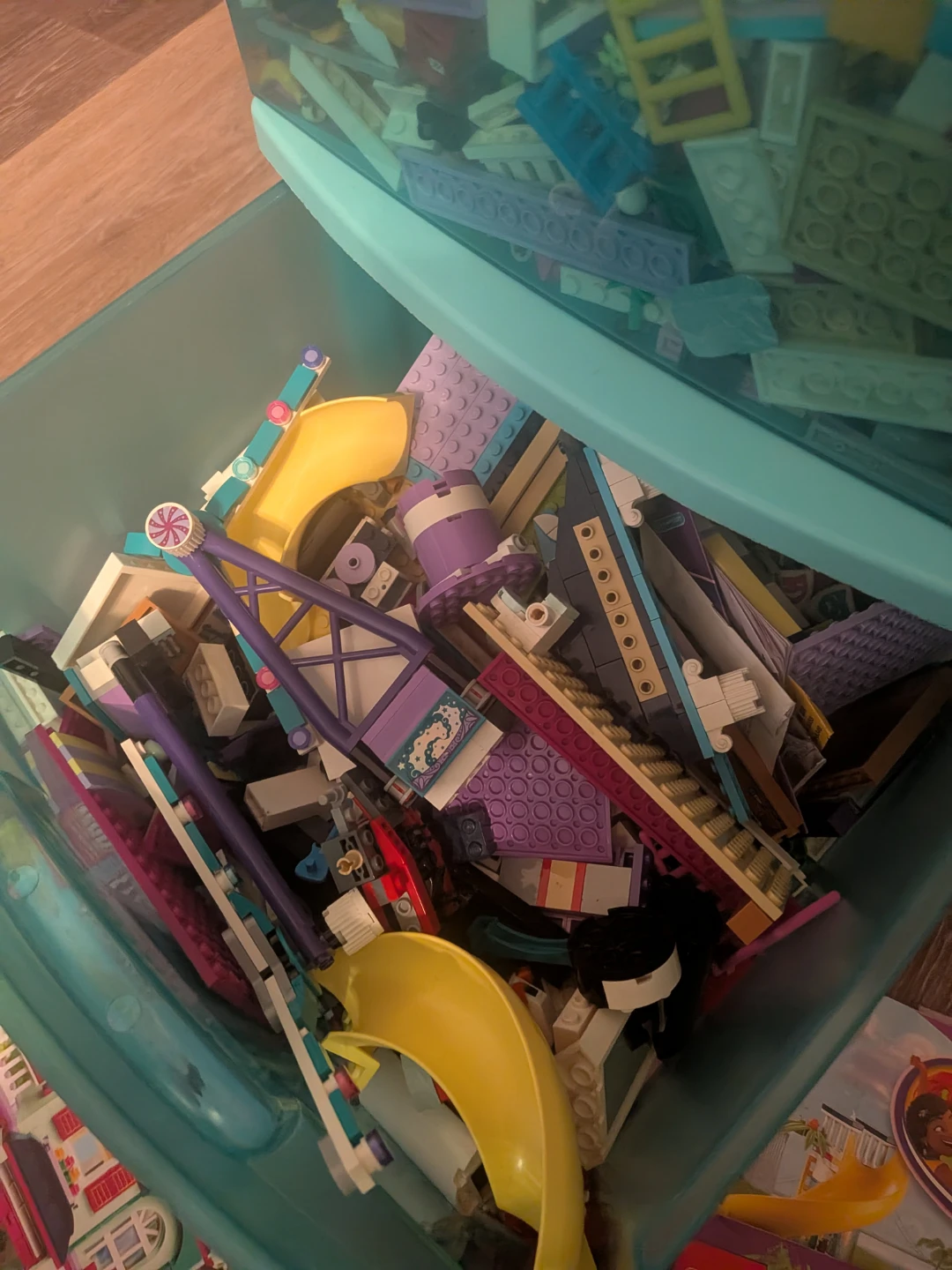 LEGO Friends Building Blocks with Instruction Manuals - photo 3