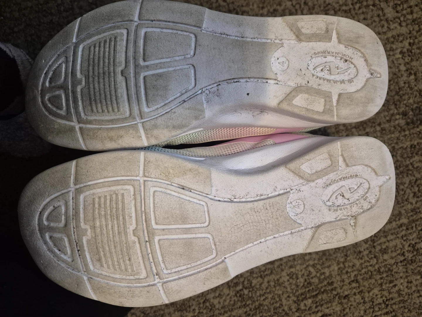 Athletic Works Girls Rainbow Sneakers Size 4 - photo 5