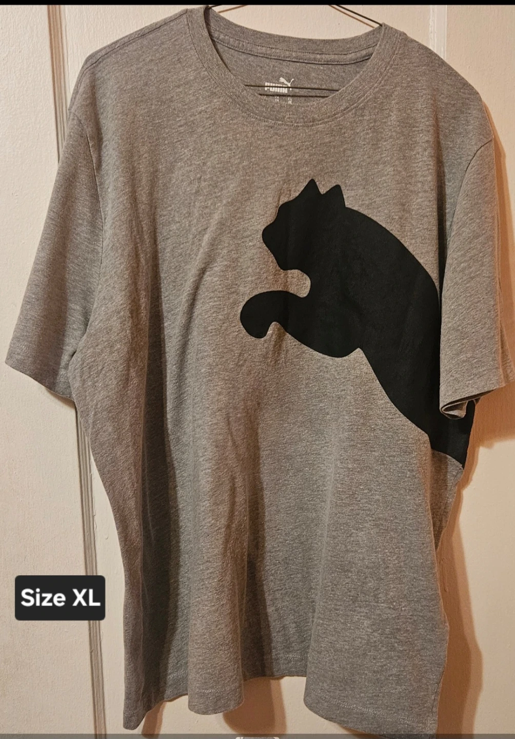 Men's Tshirt. Size XL.