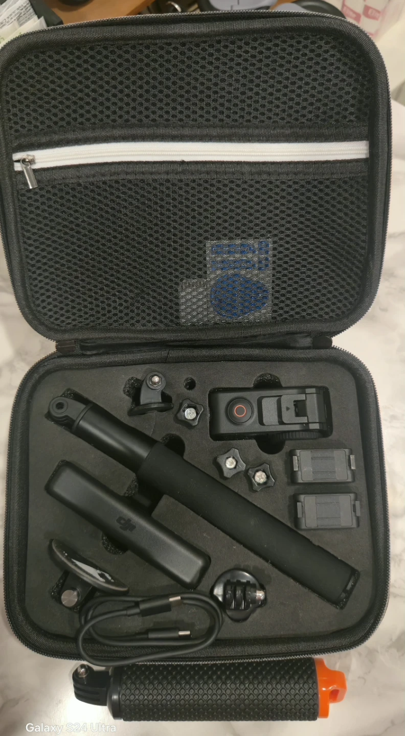 DJI Osmo Action 3 Adventure Combo - photo 5