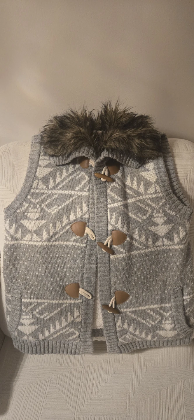 Grey & White Patterned Sweater Vest with Faux Fur Trim