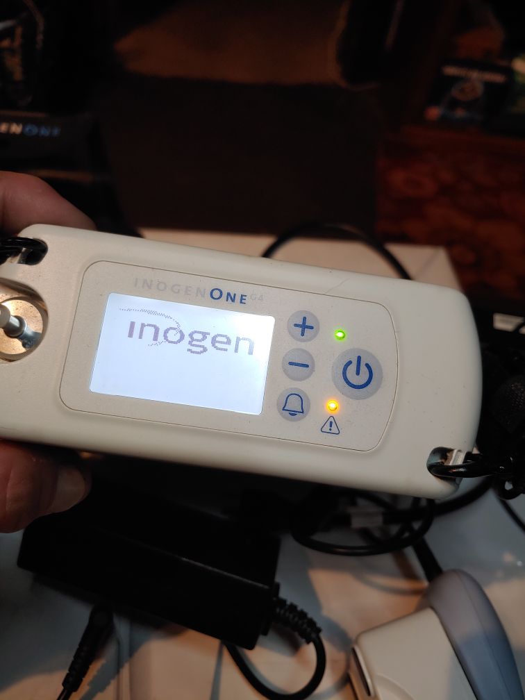  Inogen One G4 Portable Oxygen Concentrator - photo 3