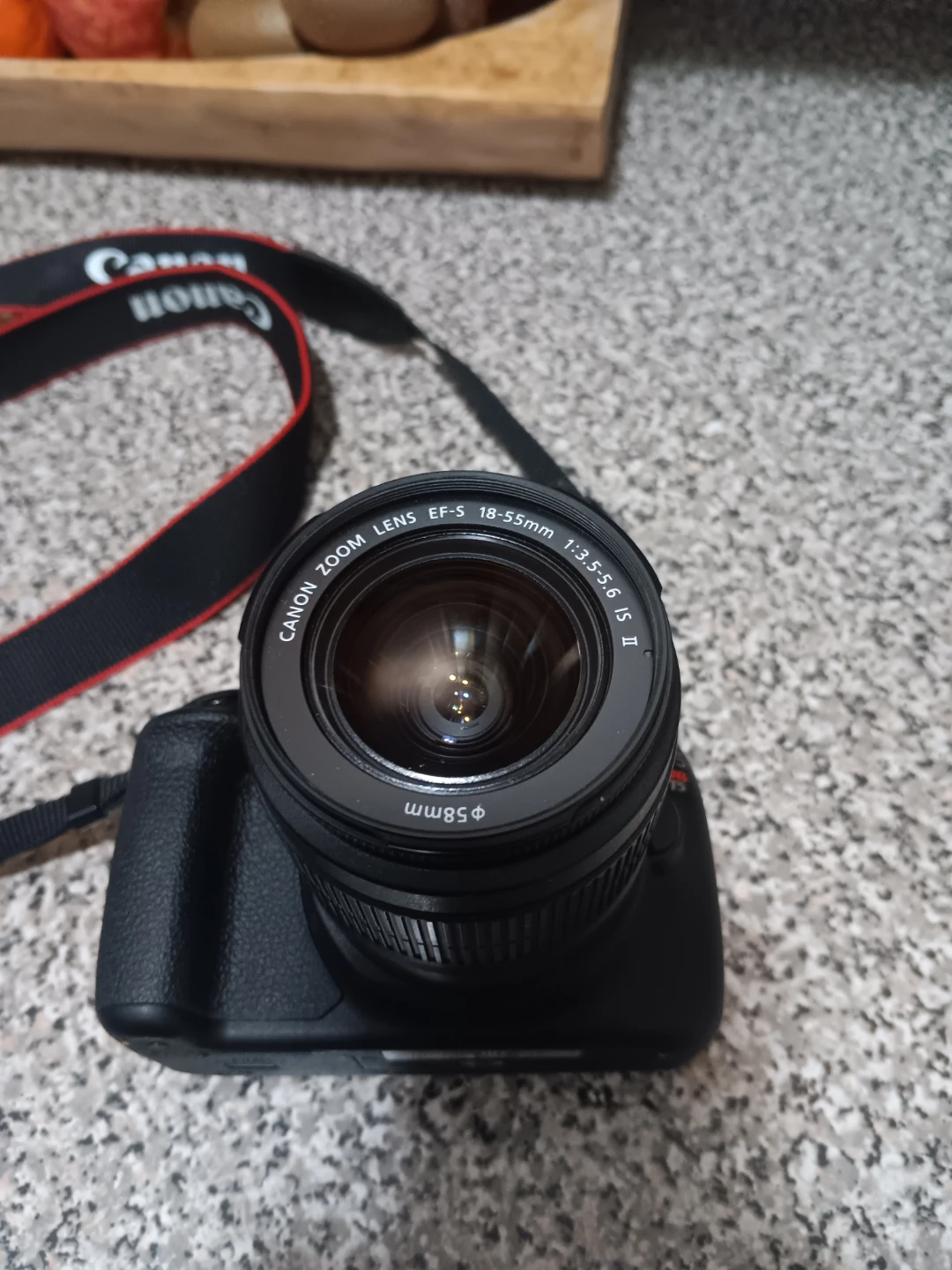 Canon EOS Rebel T5 DSLR Camera with 18-55mm Lens
