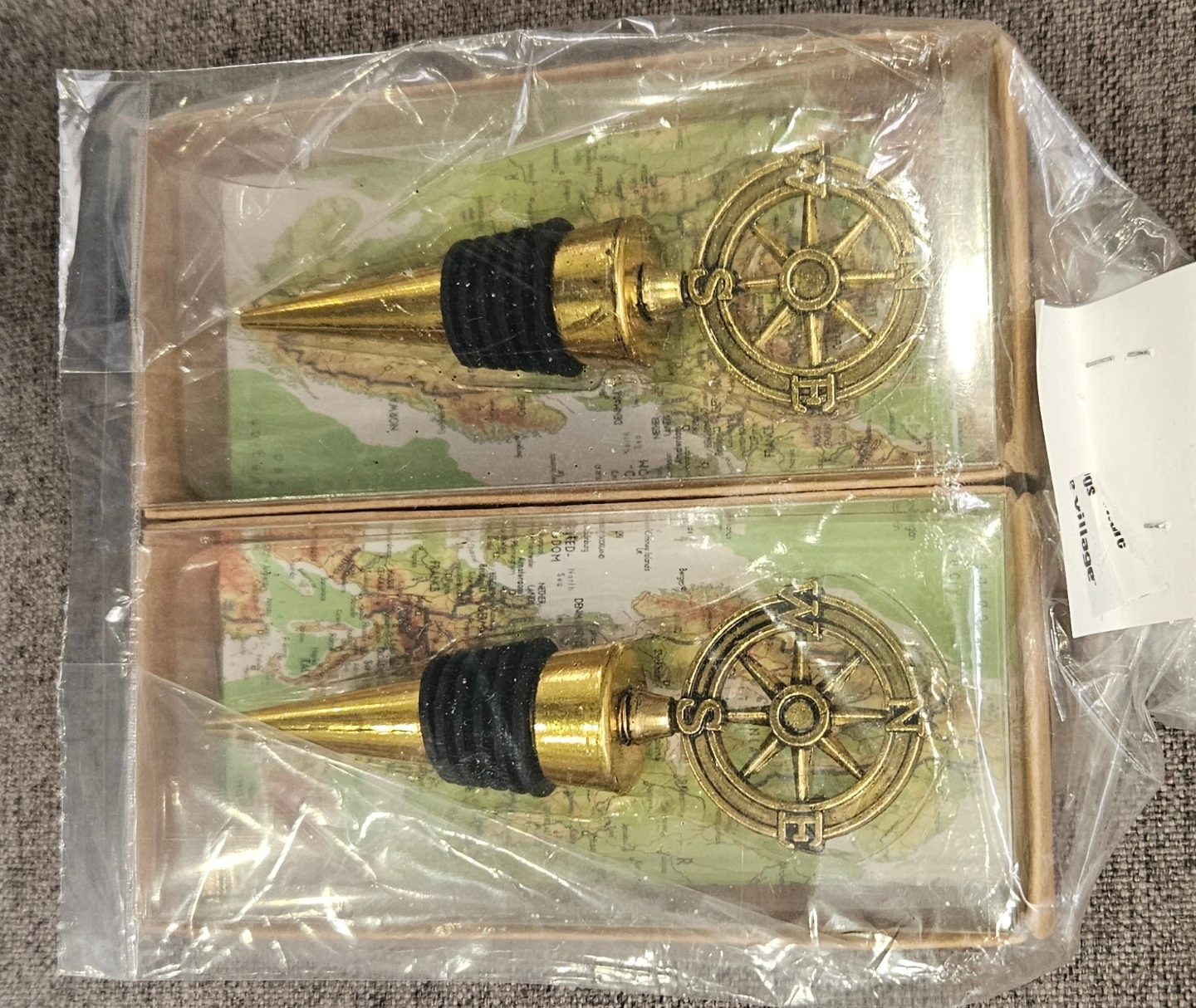 Set of 2 Gold Compass Wine Bottle Stoppers