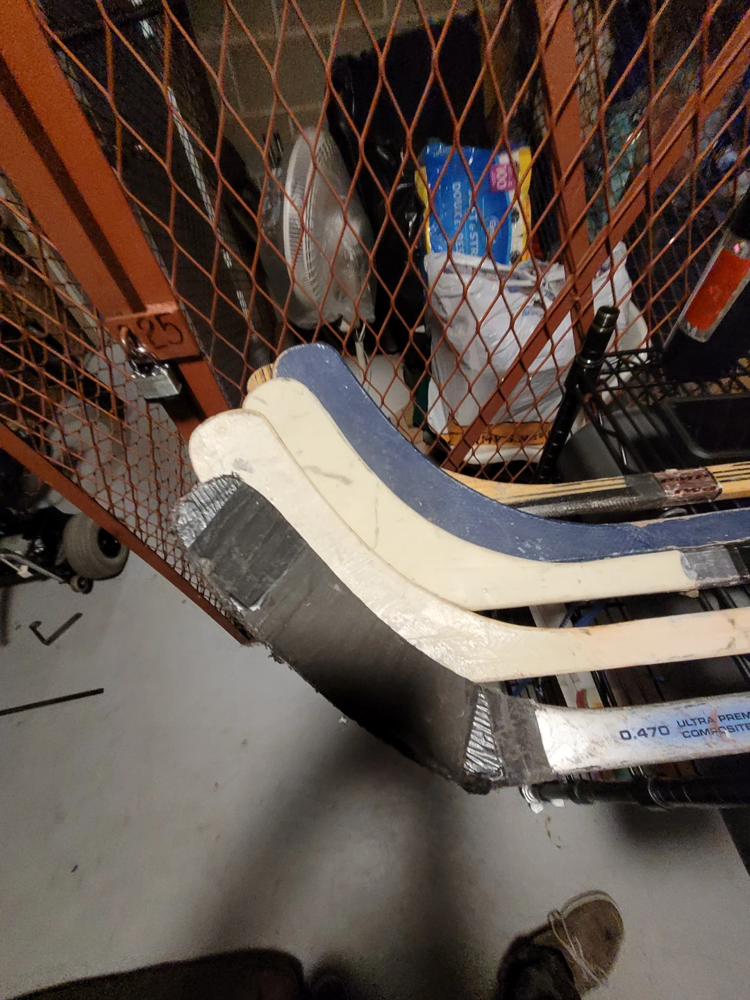 Used Hockey Sticks - photo 4