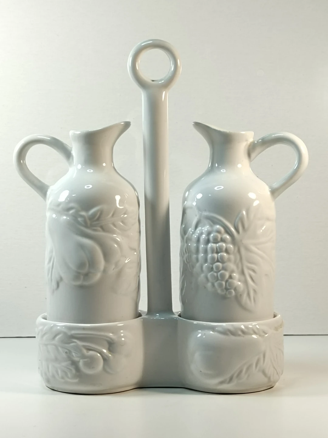 Nature by Tabletops Unlimited Oil and Vinegar Set