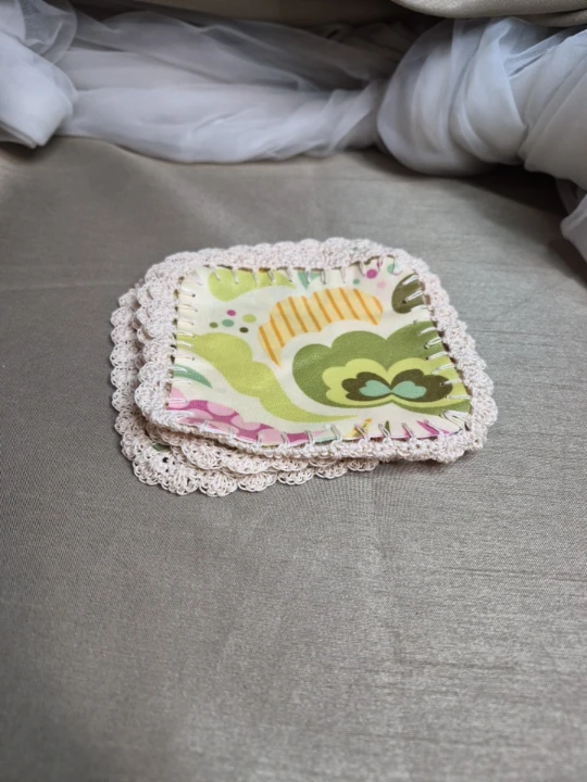 Vintage Handnade Funky Retro Crocheted Coasters - photo 4