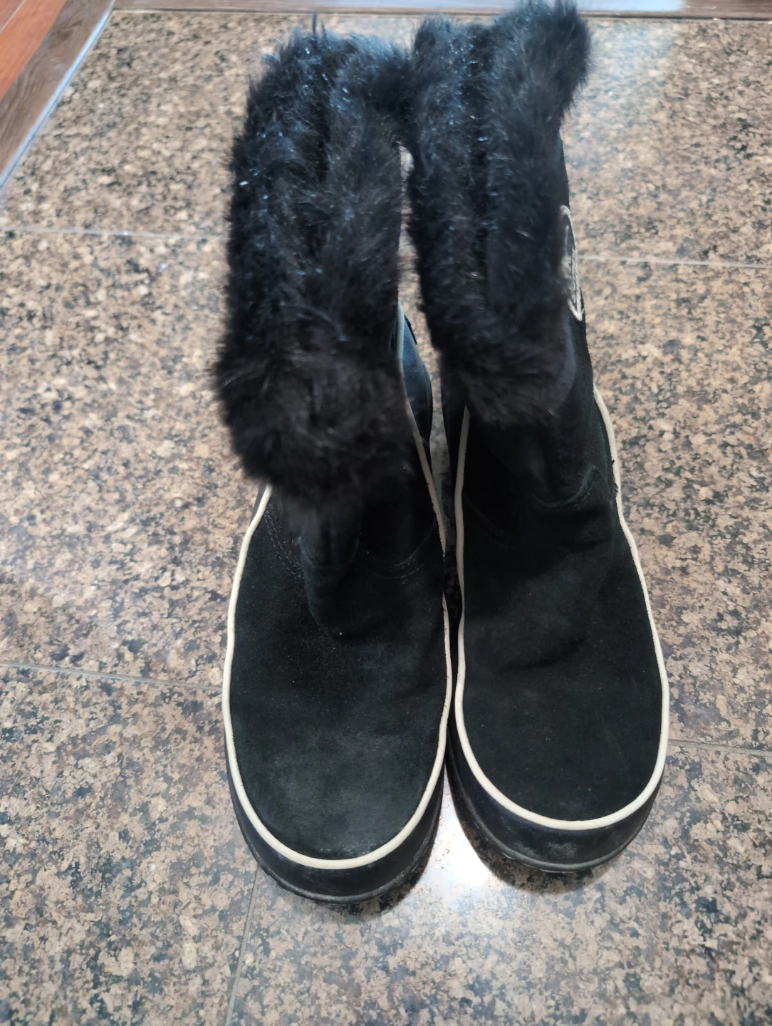 Sorel Black Winter Boots with Fur Trim - photo 2
