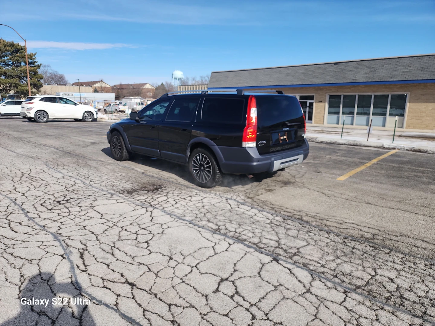 Black Volvo XC70 Cross Country AWD - photo 3