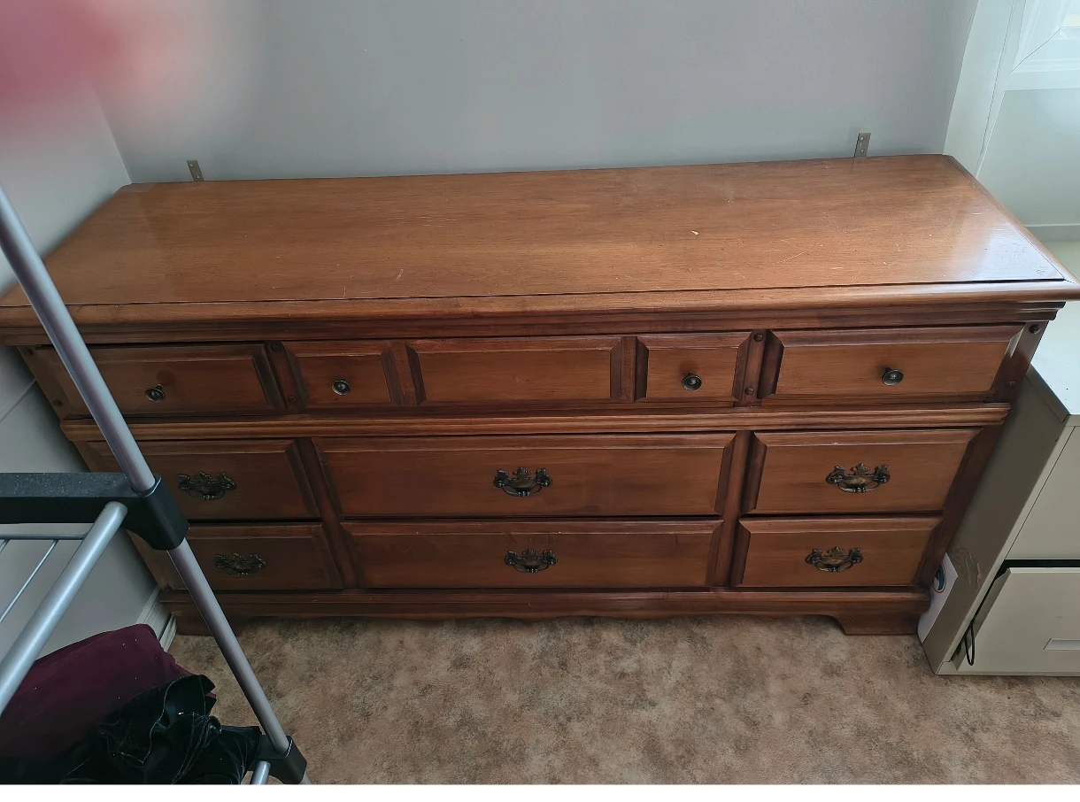 🥕Wooden Dresser with 9 Drawers
