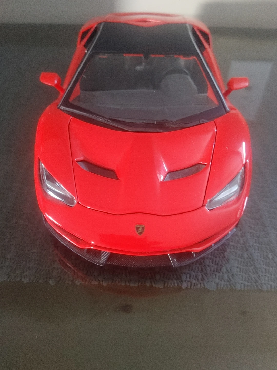 1:18 red Maisto  Lamborghini Centenario - photo 3