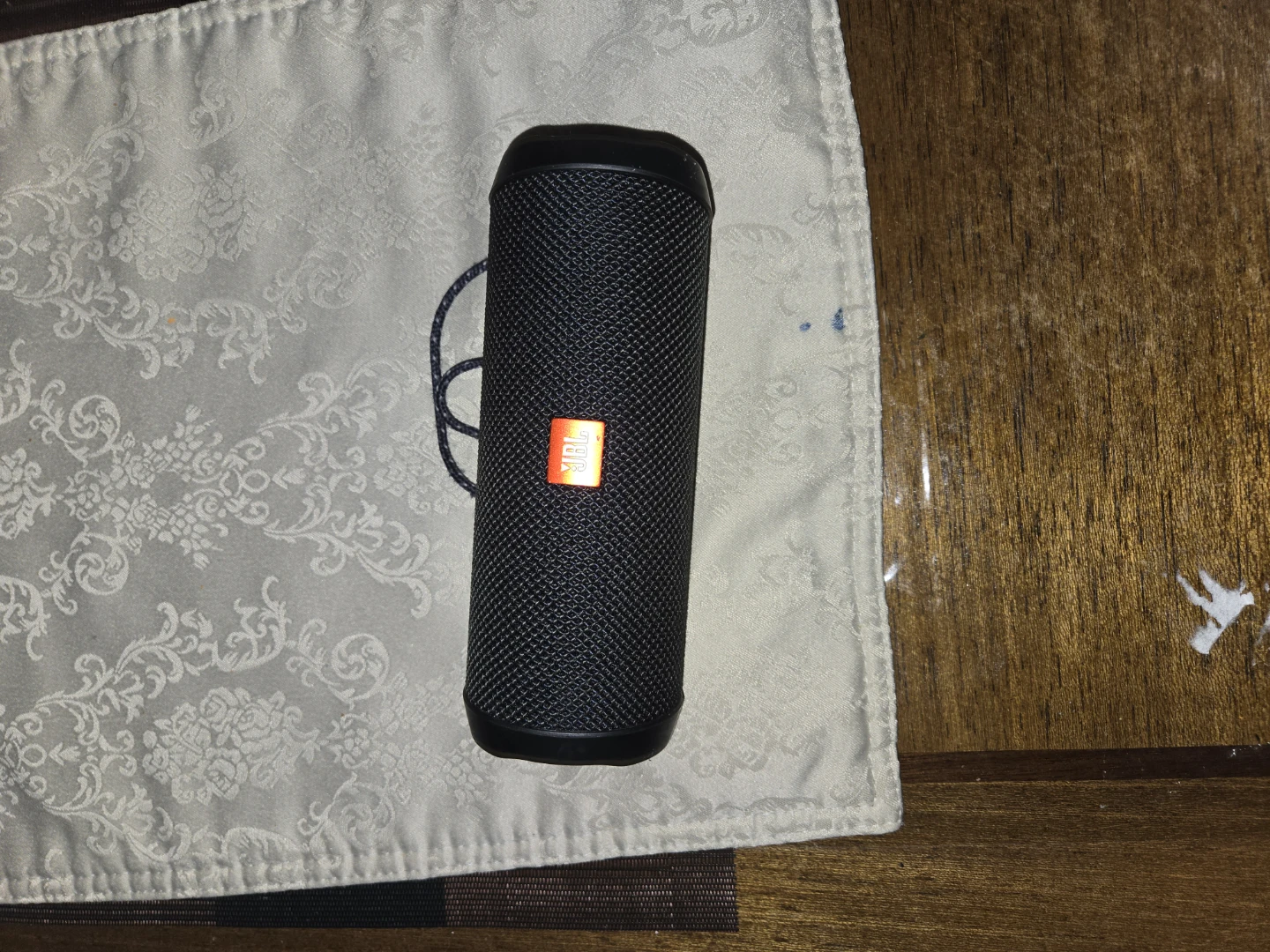 JBL Bluetooth Speaker - photo 4