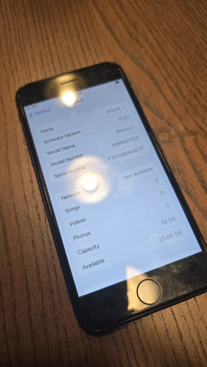 Apple iPhone 7 - 32 GB 🏆