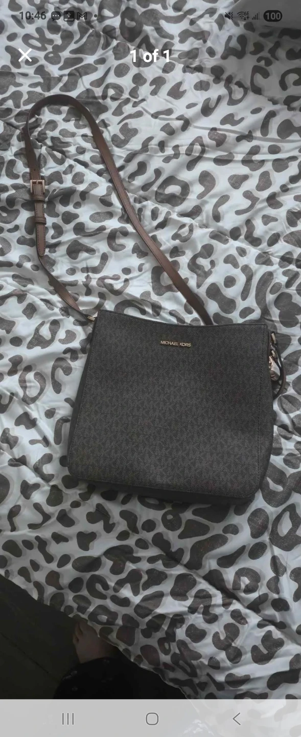 Michael Kors Crossbody Bag