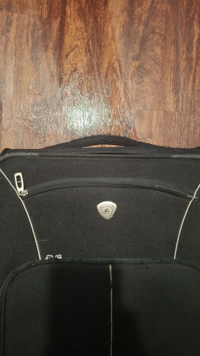 Olympia Luggage Rolling Carry-On Suitcase - photo 2