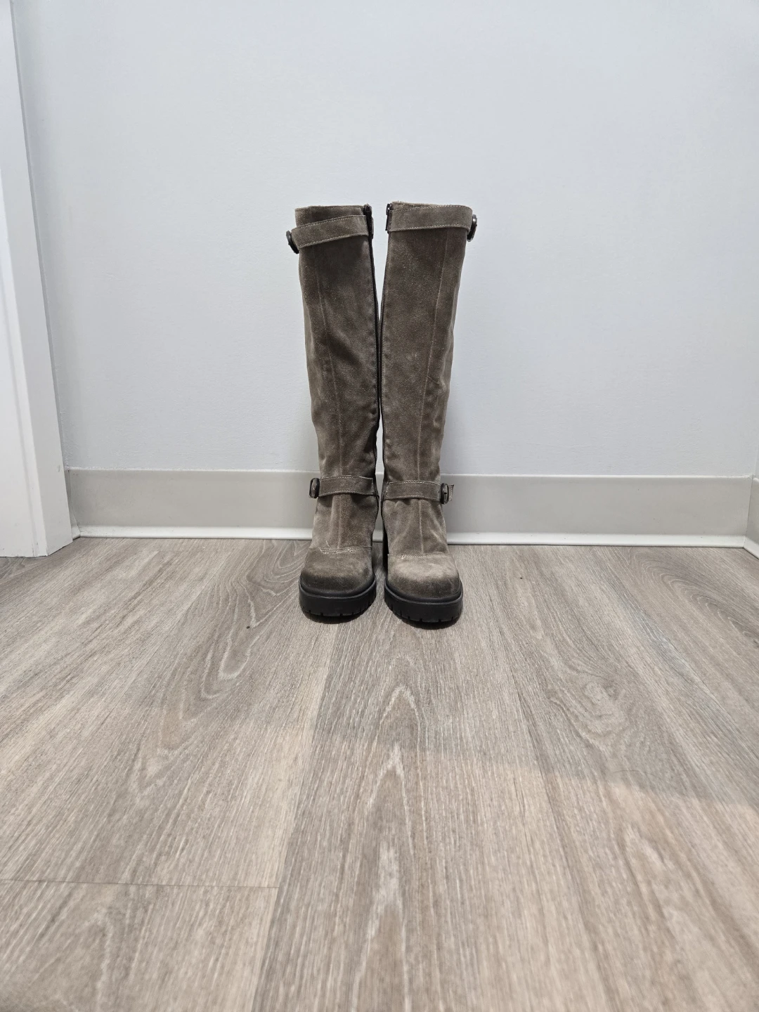 Emanuele Castro  Suede Knee-High Boots