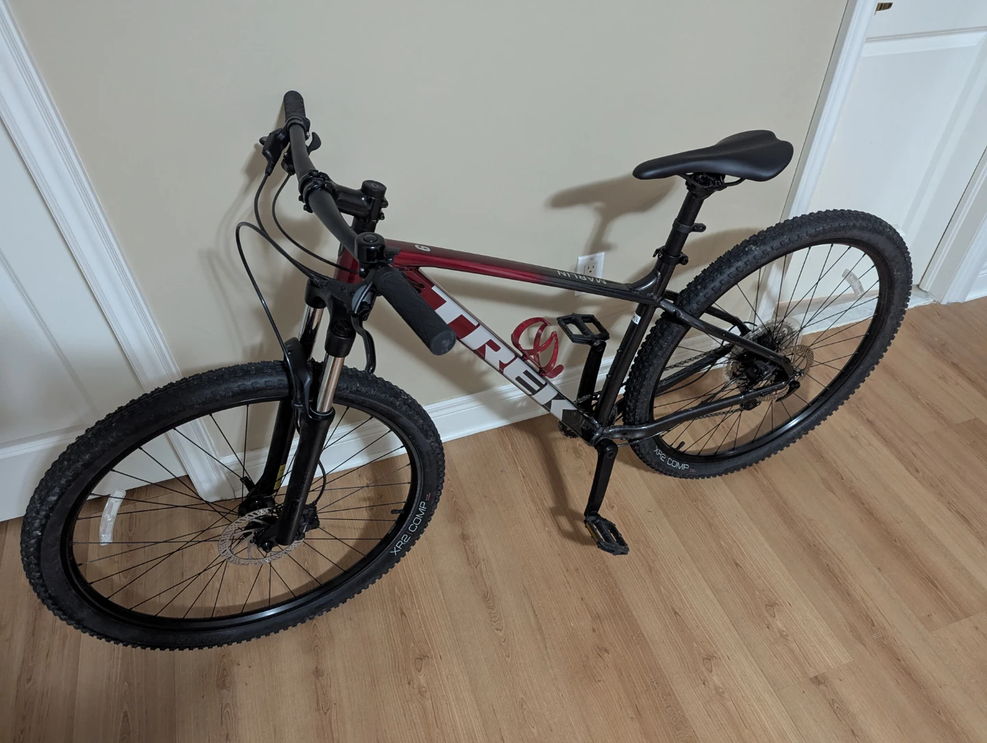 Trek Marlin 5 Mountain Bike - photo 3