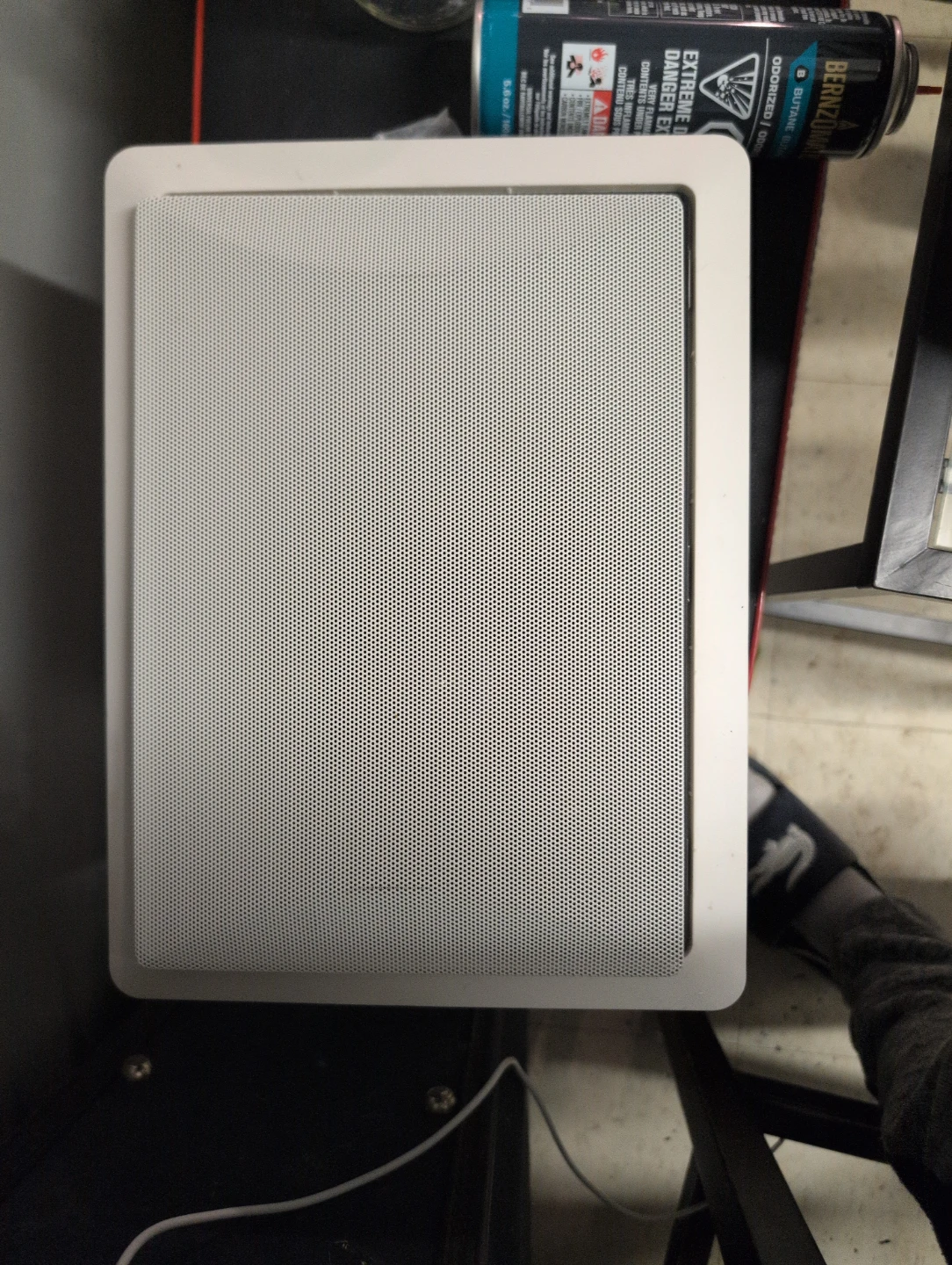 Yamaha White Wall Mount Speaker - photo 3