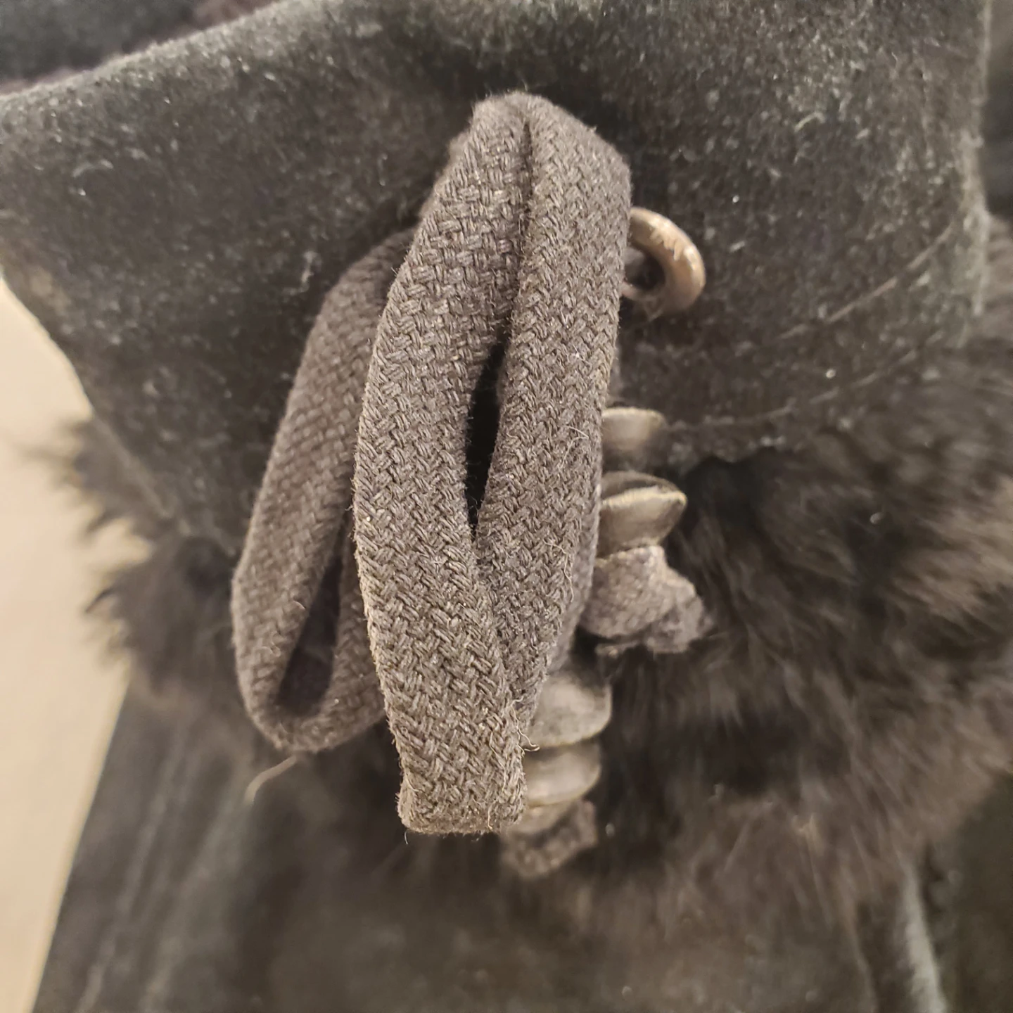 Manitobah Mukluks Women's Suede Moccasins Size 7 🥕 - photo 3