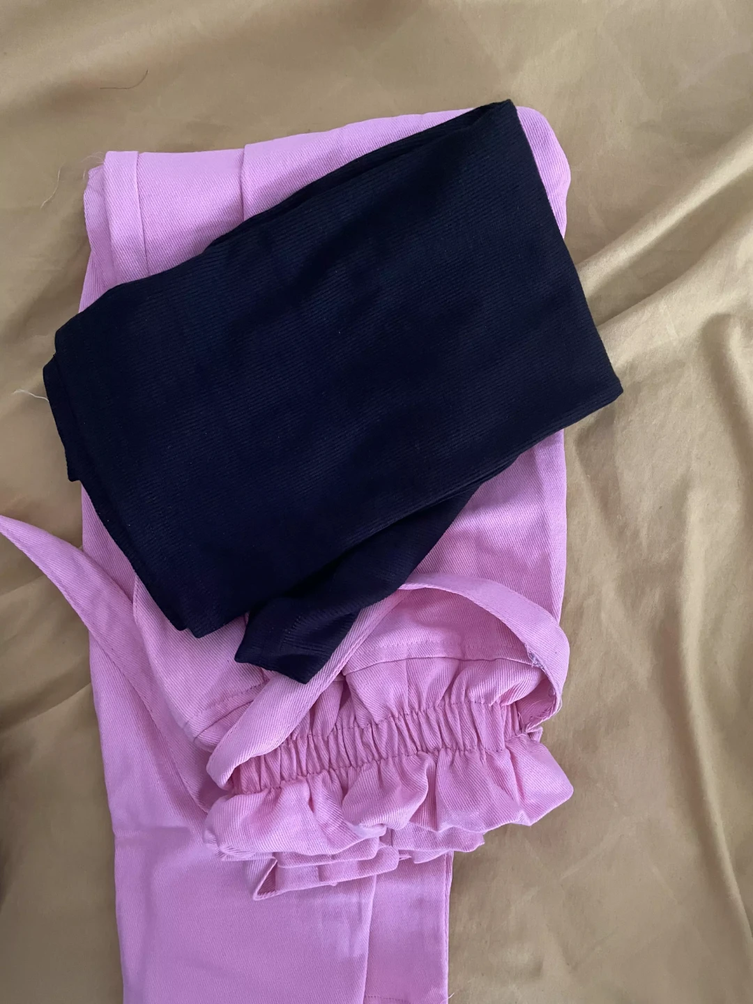 Black Mock Neck Crop Top and Pink Paperbag Waist Pants - photo 4