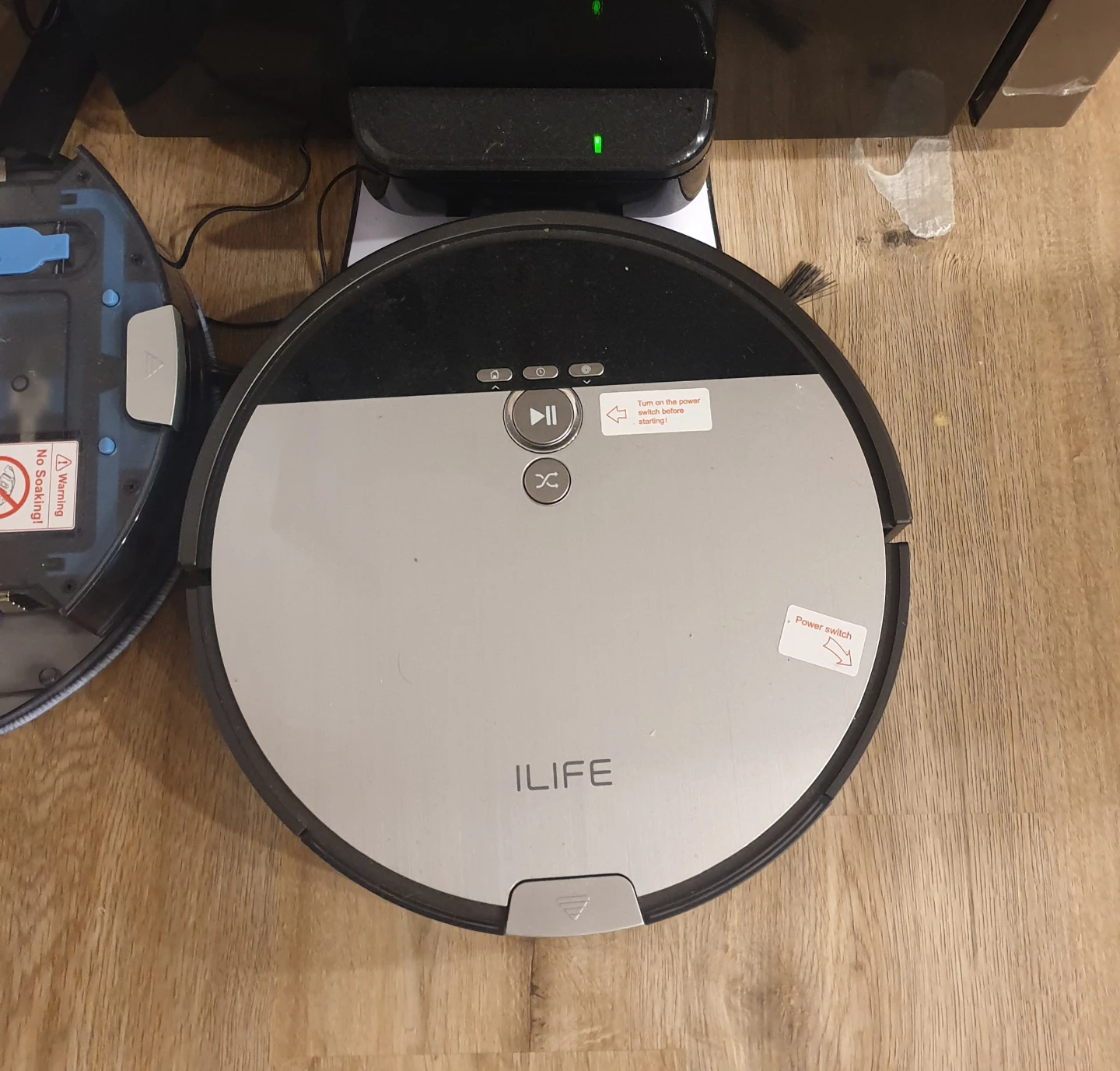 ILIFE Robotic Vacuum Cleaner