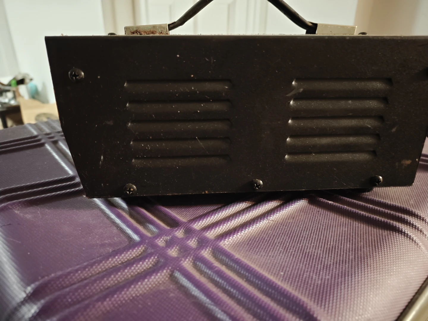 ELC T-2000 Step Up & Down Transformer - photo 3