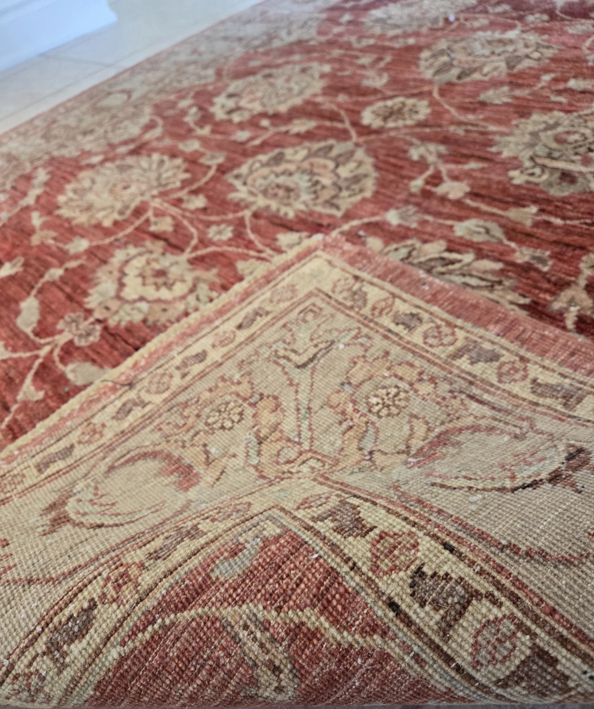Persian Style Hand- made Area Rug - Red and Beige - photo 3