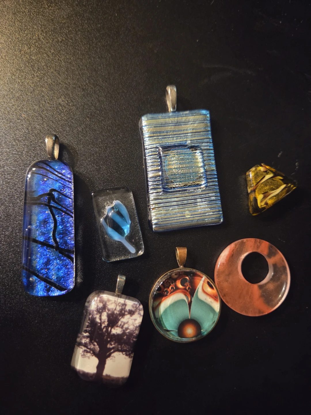 Assorted Glass Pendants - photo 3