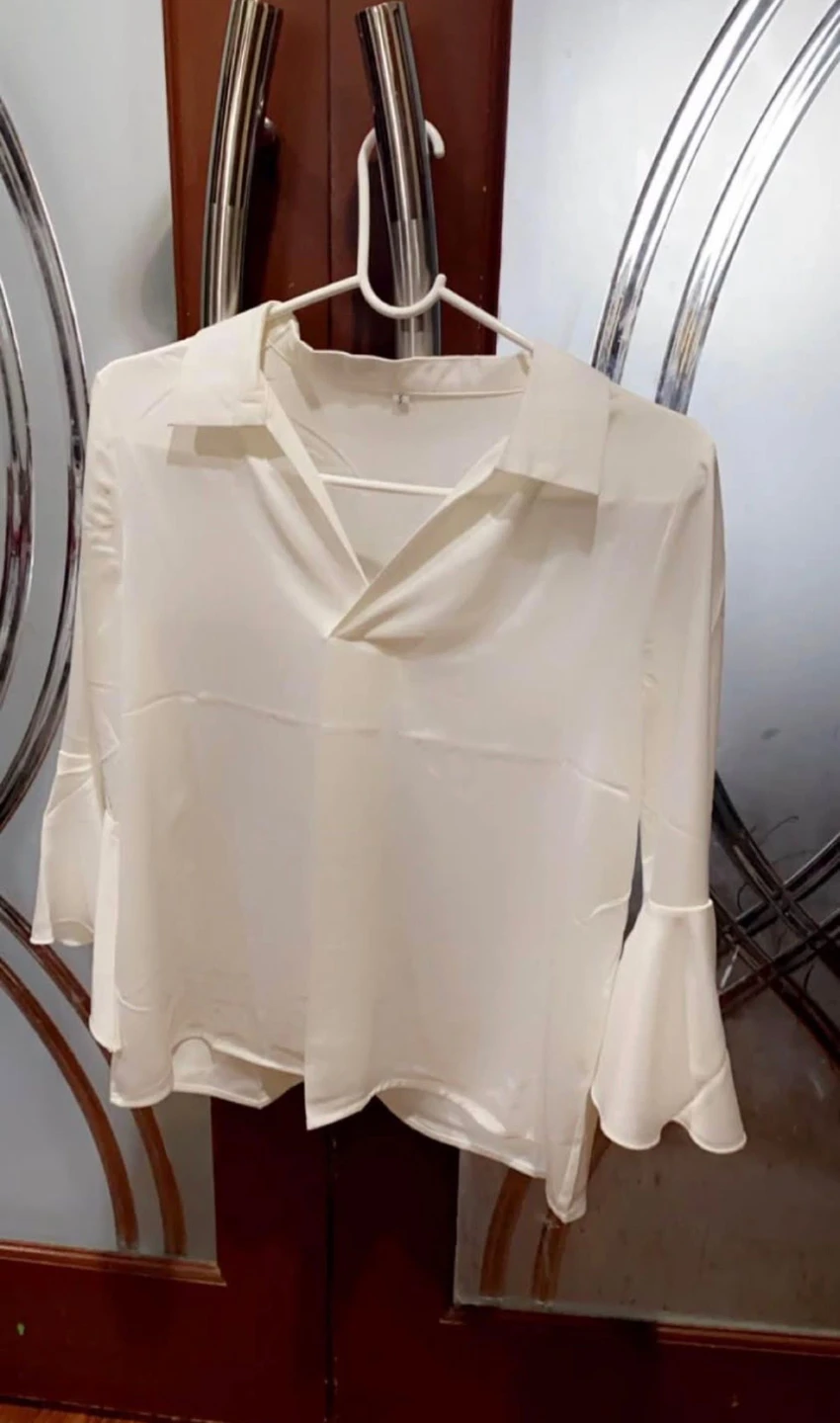 Women's White Bell Sleeve Blouse🏆