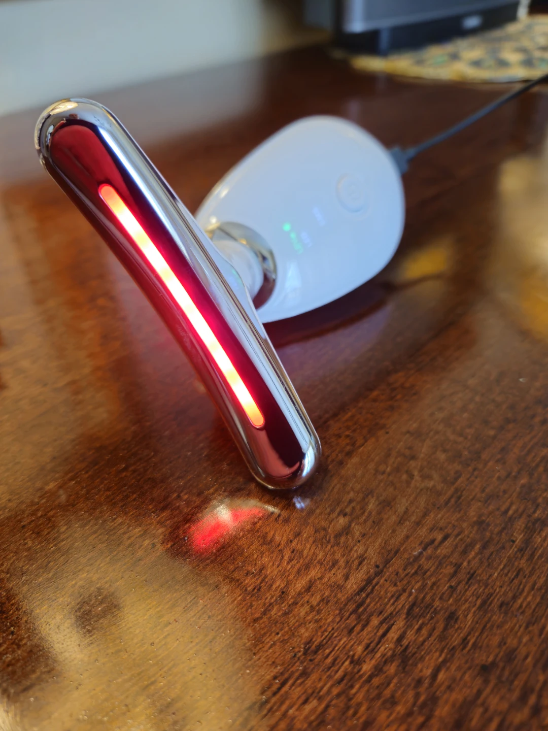 White LED Facial Wand - photo 4