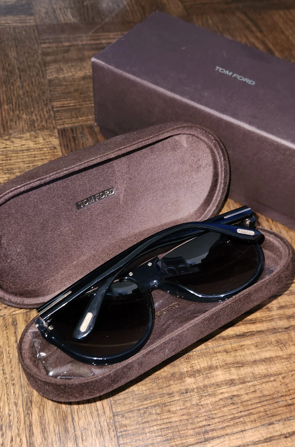 Authentic Tom Ford 'aviator' shades - photo 2