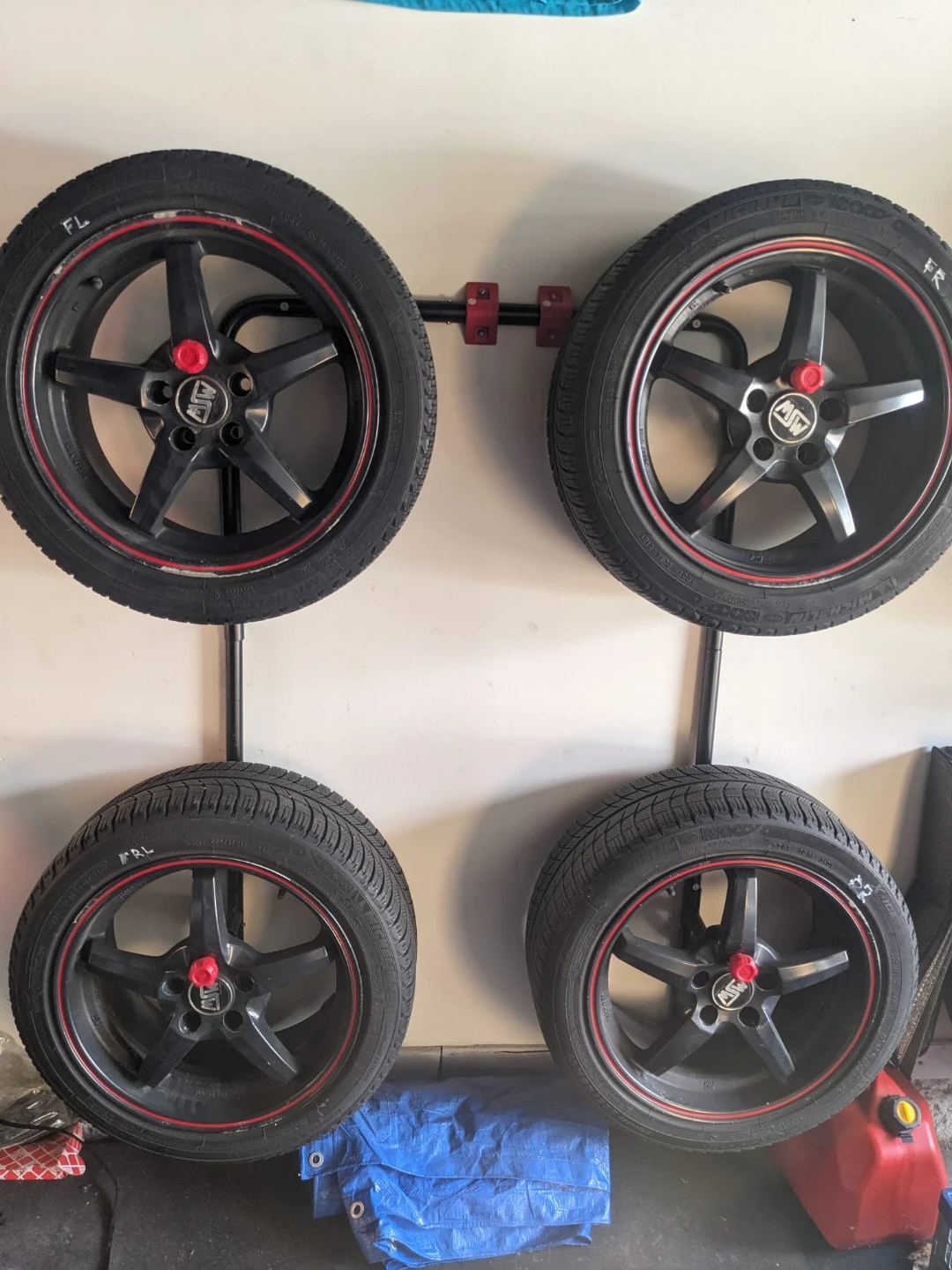 VW GOLF GTI Winter tires and rims