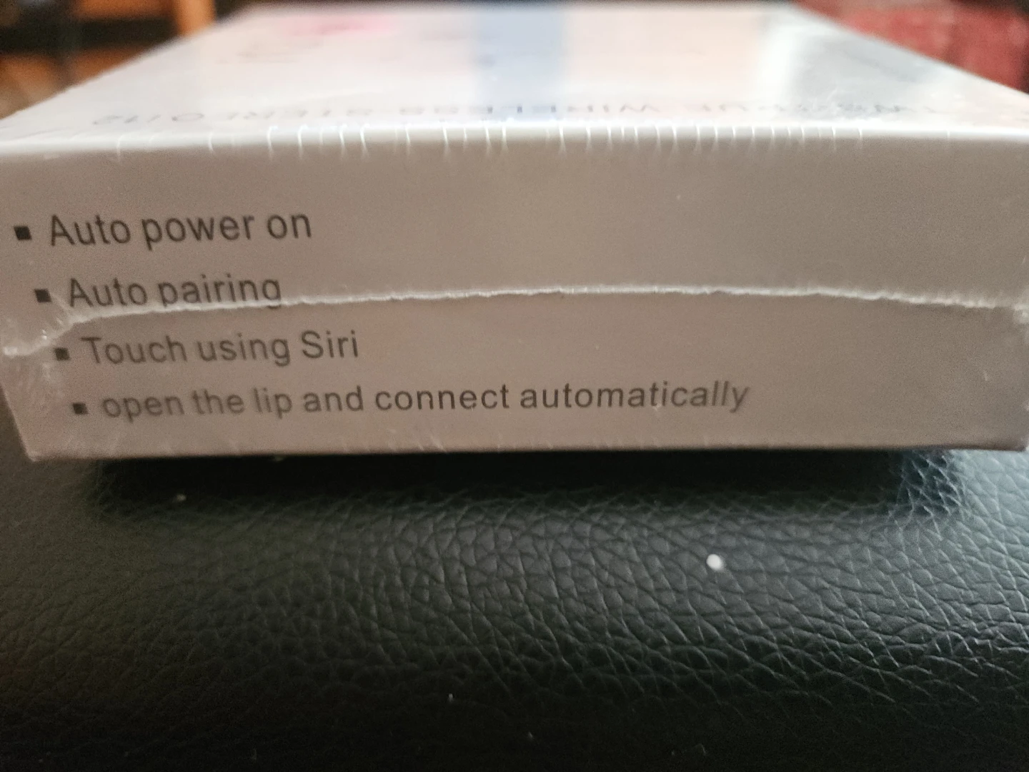 i12 TWS Wireless Earbuds - photo 4