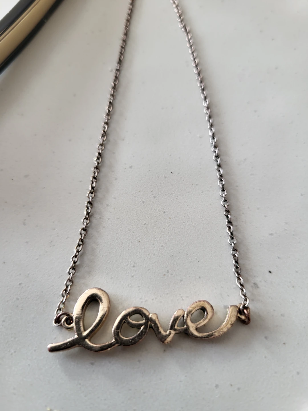 Love pendant necklace with extender chain