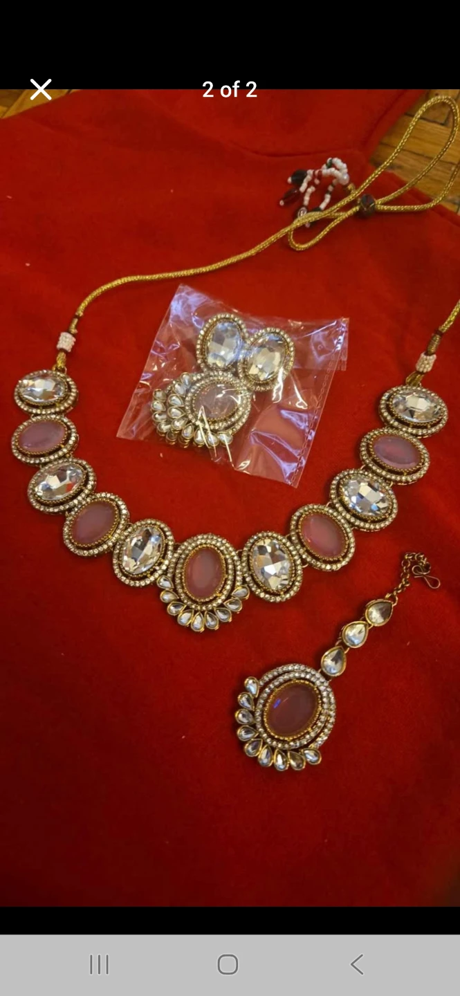 Jewelry Set with Necklace and Earrings