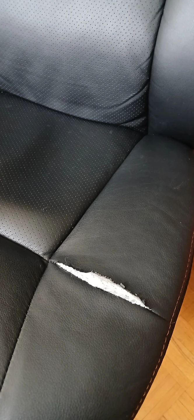 Black Office Chair - photo 2