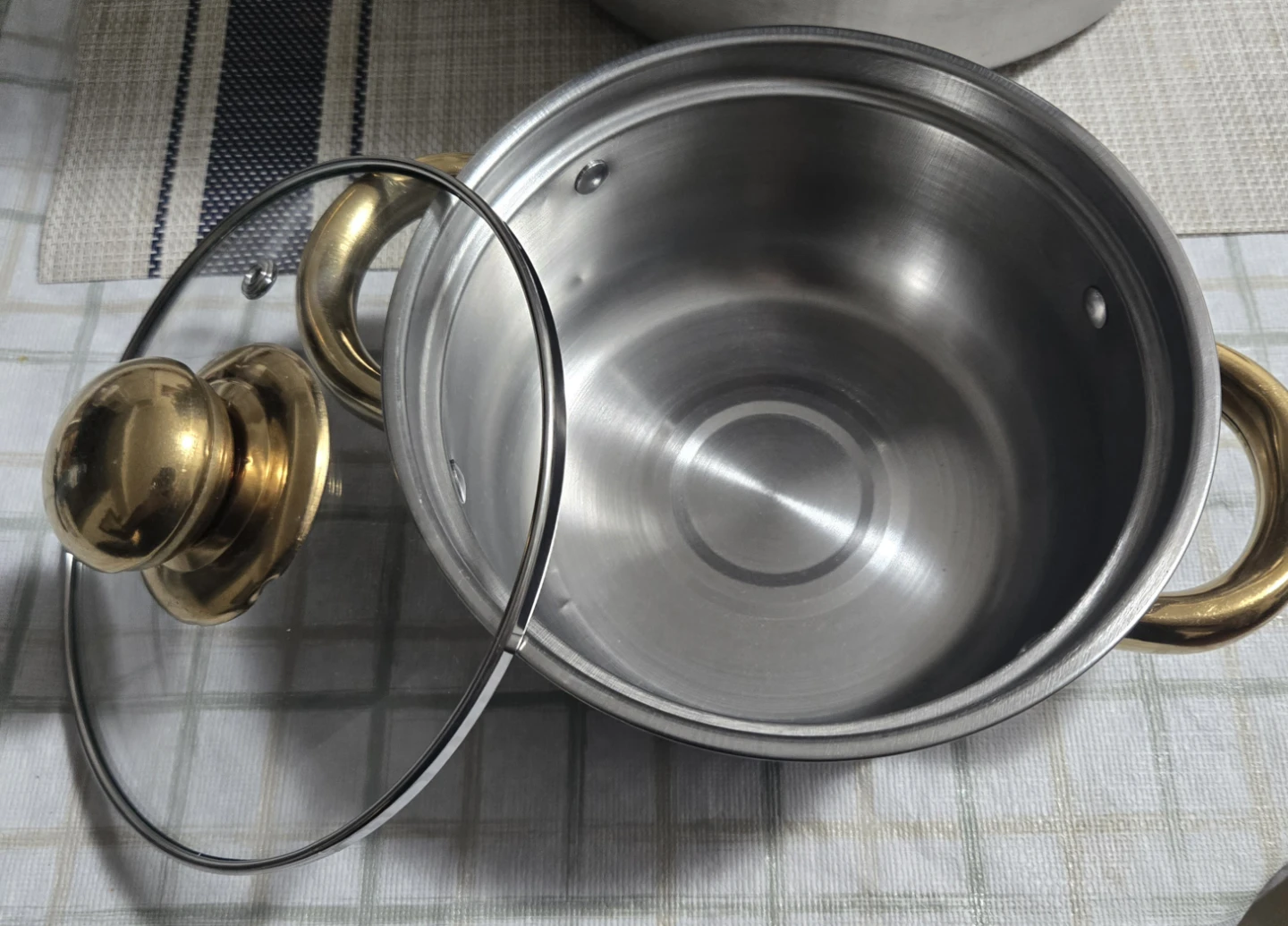 Stainless Steel Pots and Pans Set with Lids