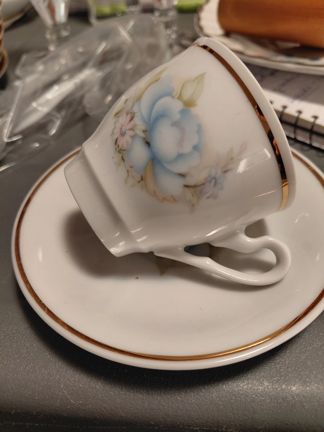 Set of 6 espresso coffee cups & saucers